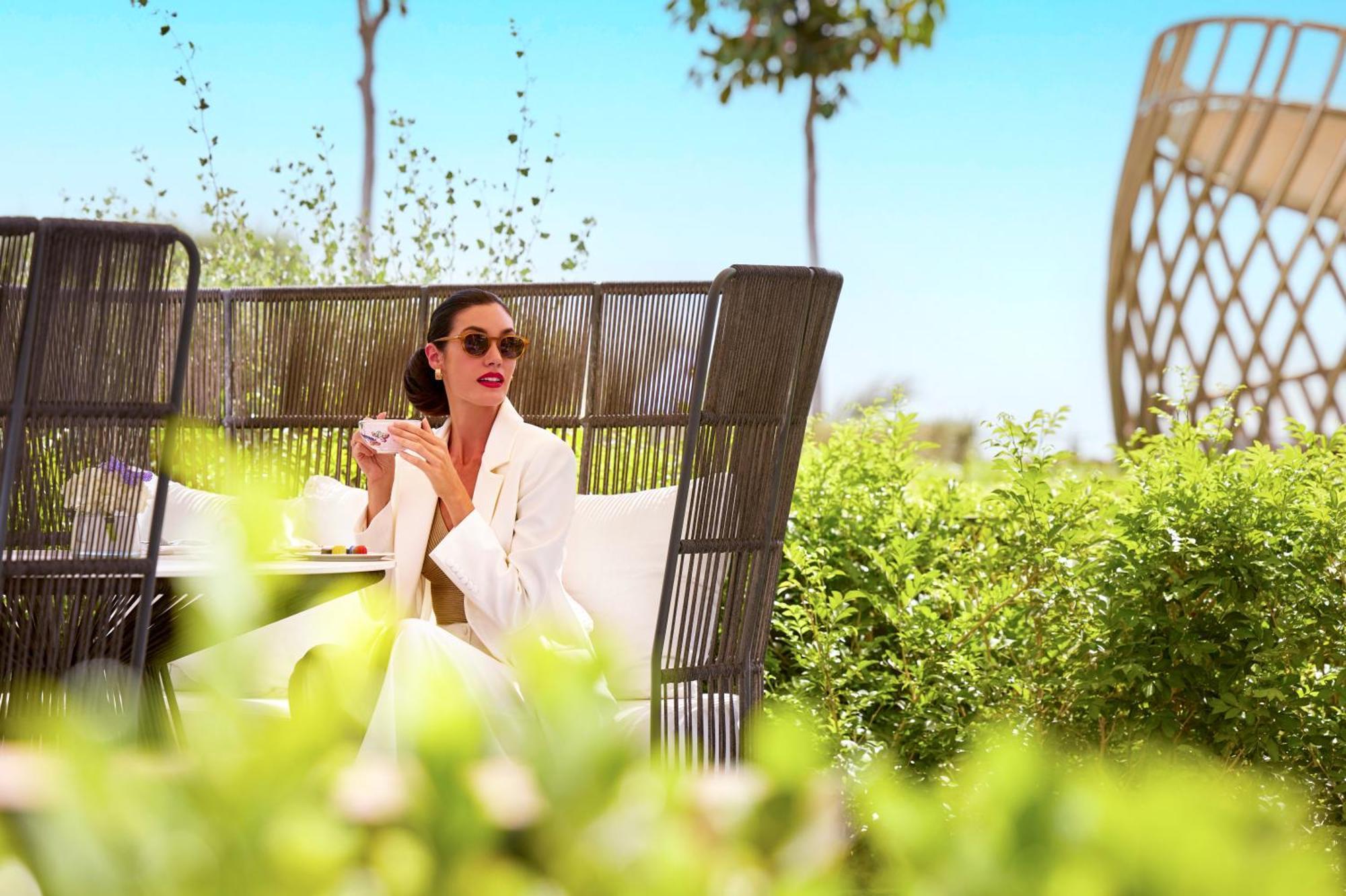 Fairmont Doha Hotel Lusail Exterior photo The resort's gardens