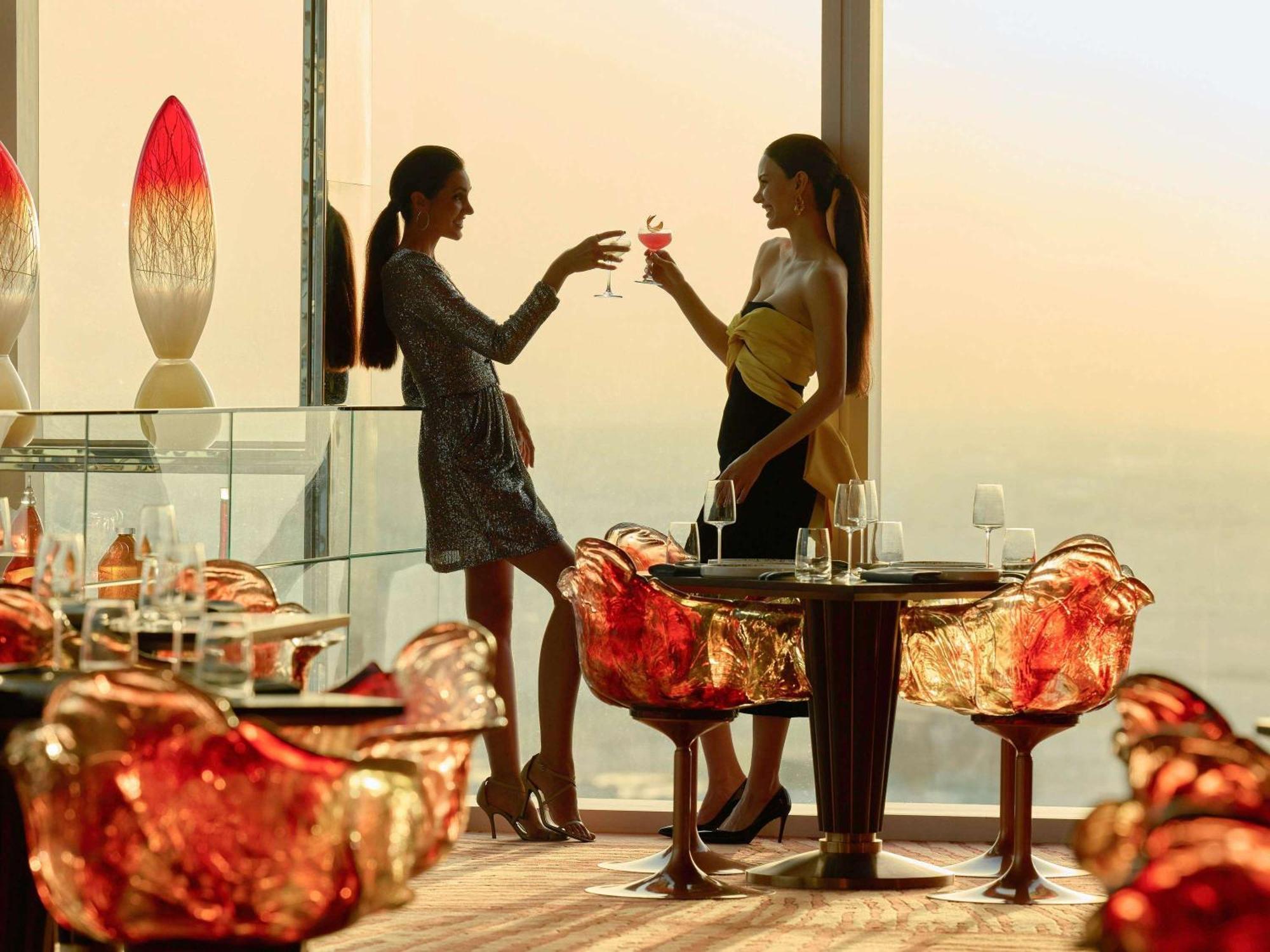 Fairmont Doha Hotel Lusail Exterior photo The bar at the 101 lounge