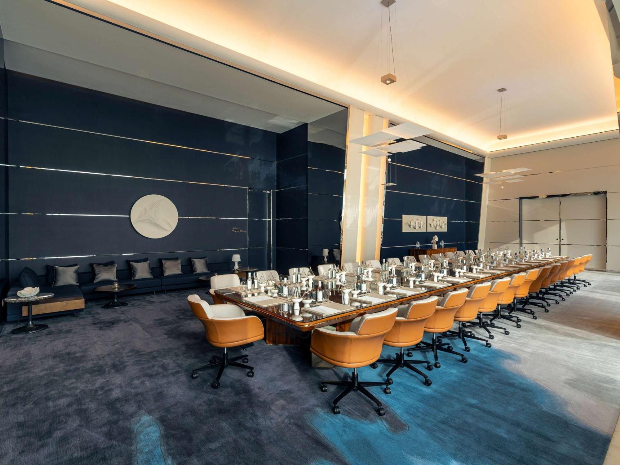 Fairmont Doha Hotel Lusail Exterior photo Boardroom