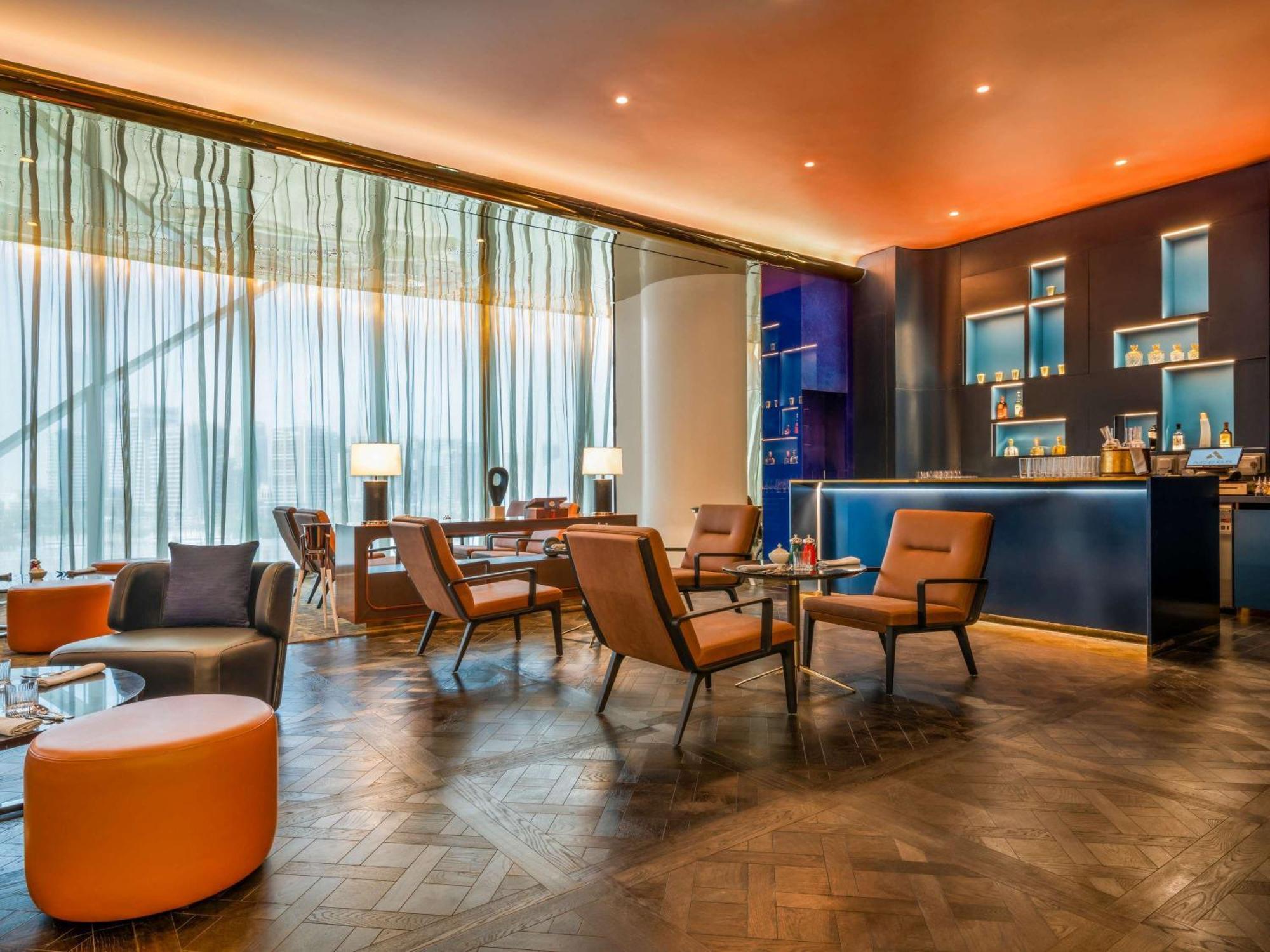 Fairmont Doha Hotel Lusail Exterior photo The Club Lounge at the hotel
