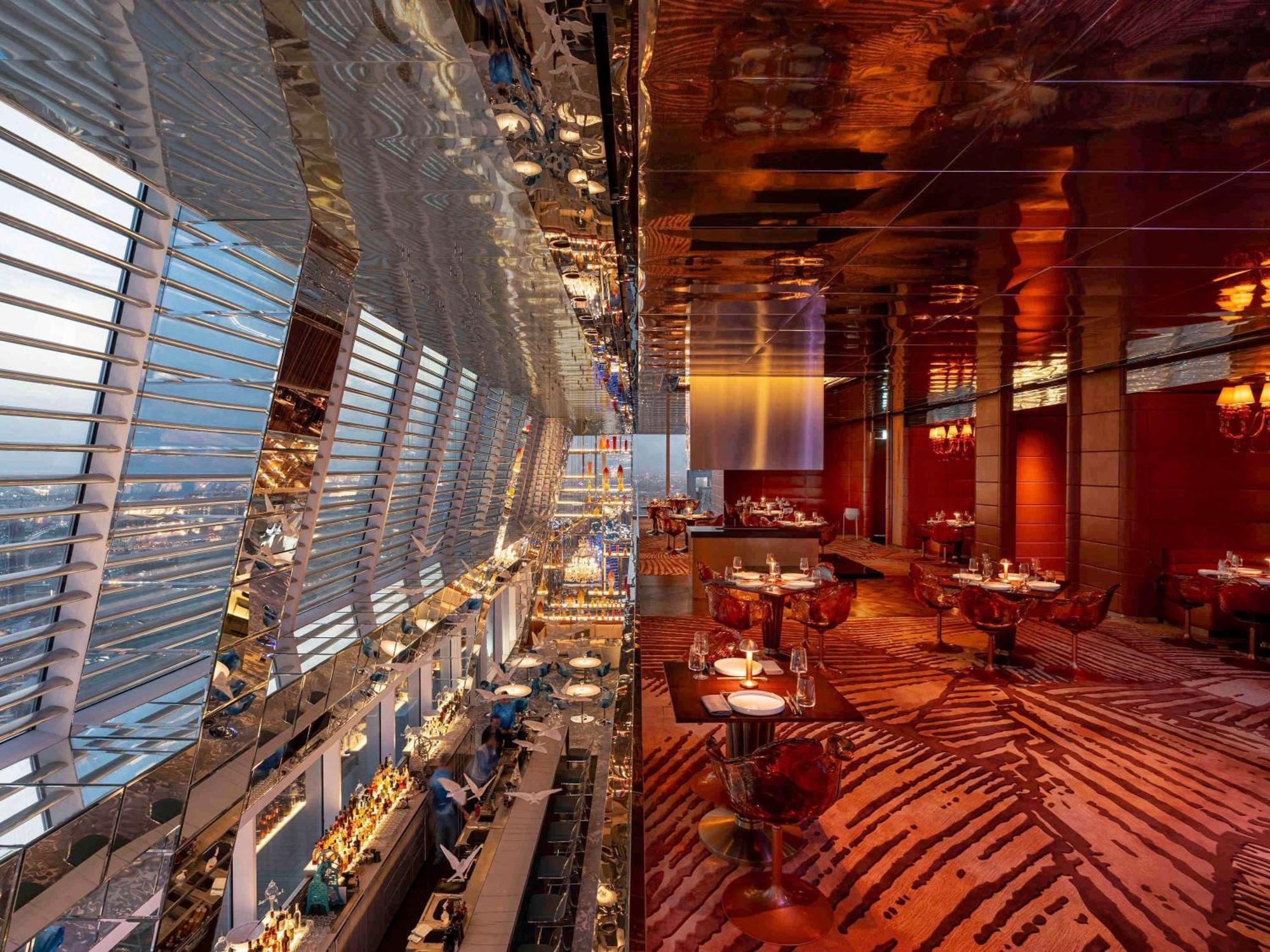 Fairmont Doha Hotel Lusail Exterior photo The interior of the restaurant