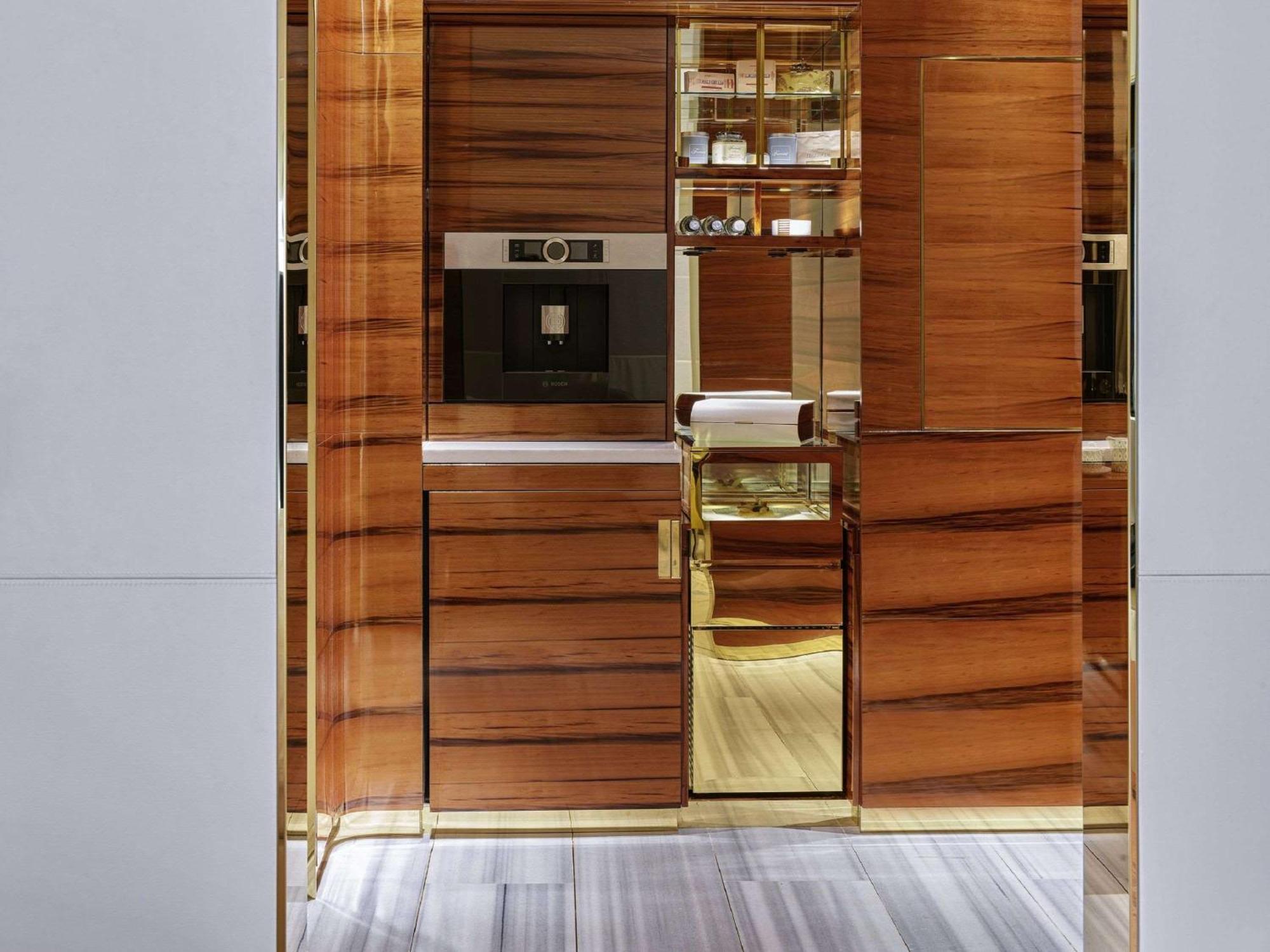 Fairmont Doha Hotel Lusail Exterior photo A kitchen by the Italian company Snaidero